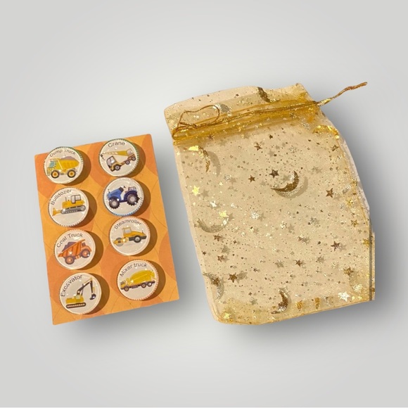 Set/8 𝑯𝒂𝒏𝒅𝒎𝒂𝒅𝒆 Magnets Construction Vehicles Cabochons Gift - Picture 7 of 9